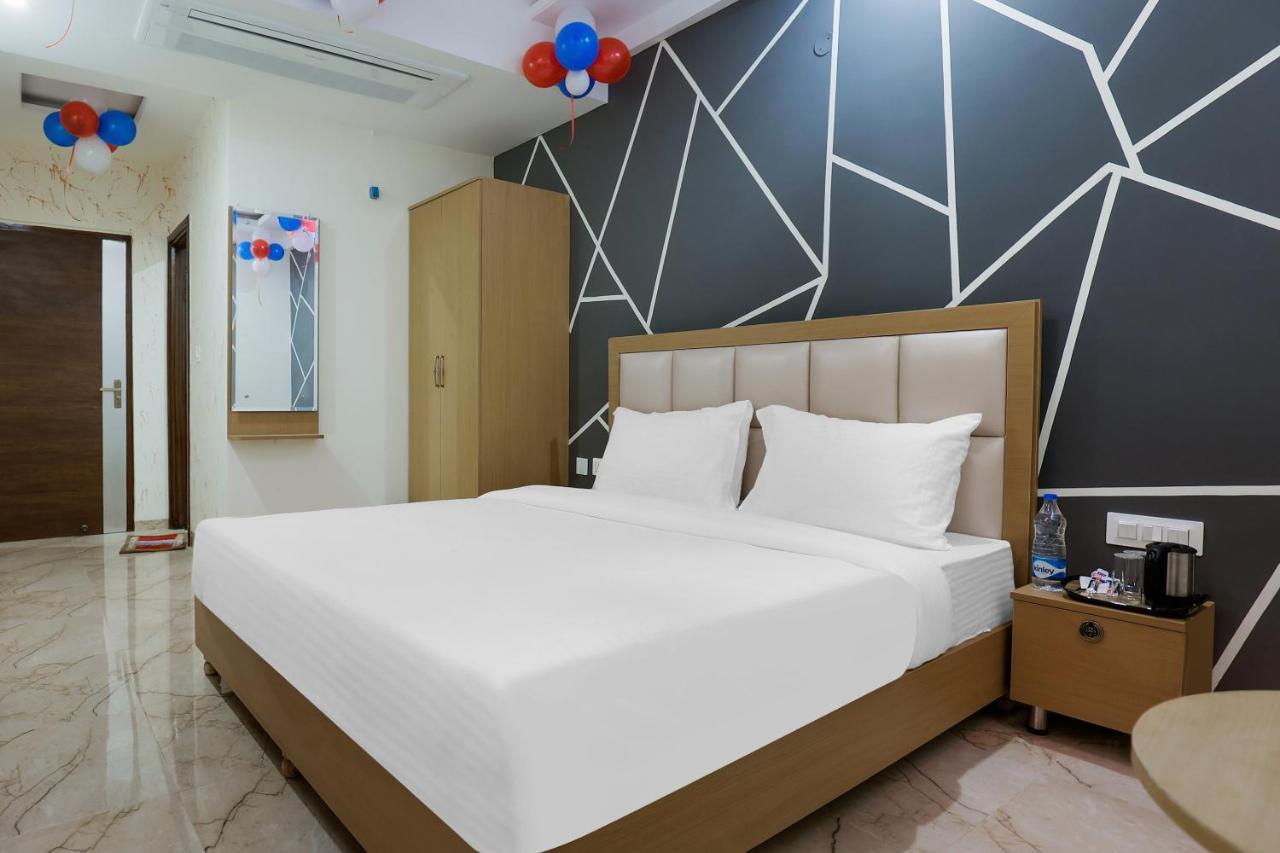Hotel Bliss Zirakpur Exterior foto