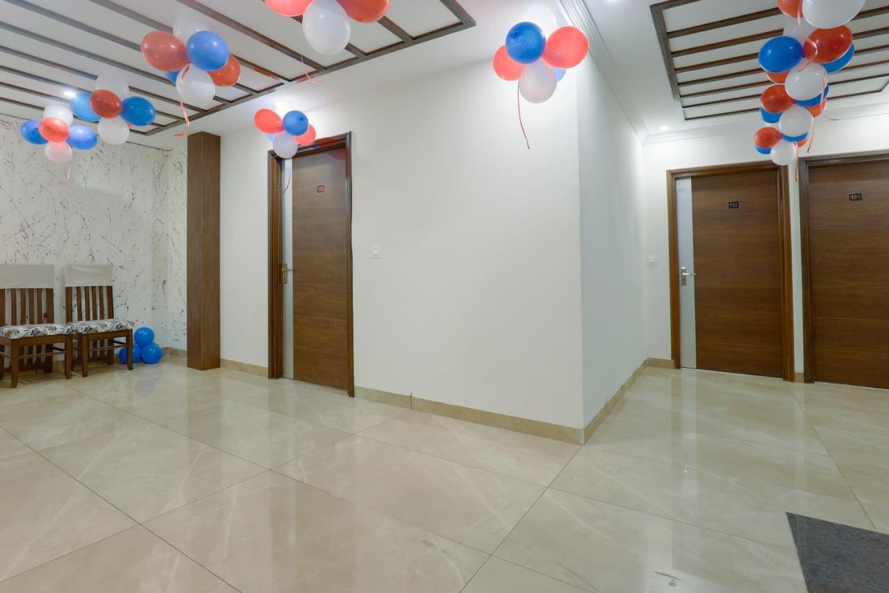 Hotel Bliss Zirakpur Exterior foto